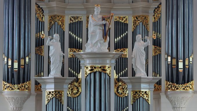 detail orgel burgwalkerk kampen