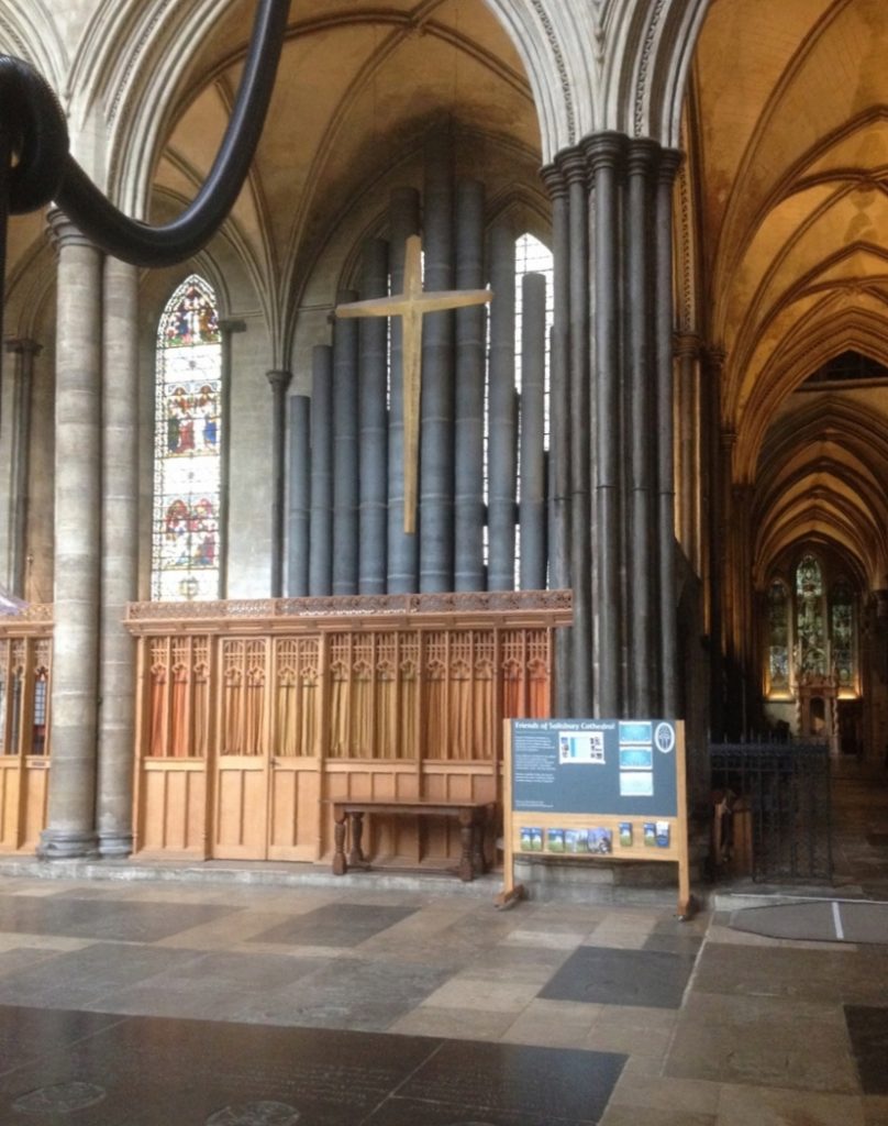 salisbury cathedral organ 32 foot