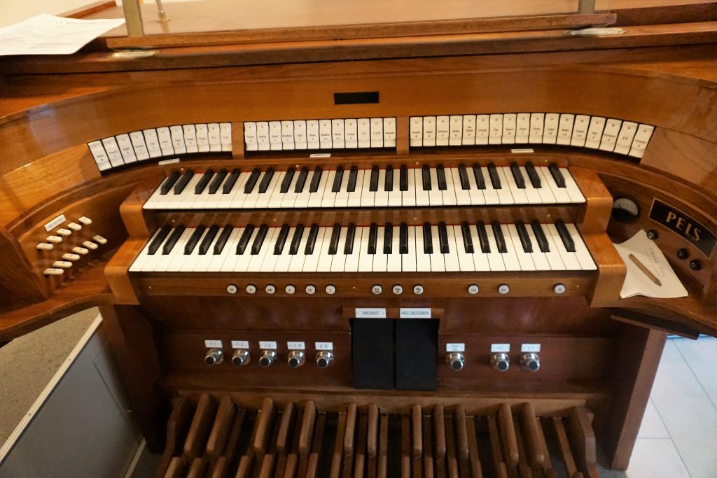 speeltafel orgel fonteinkerk rotterdam