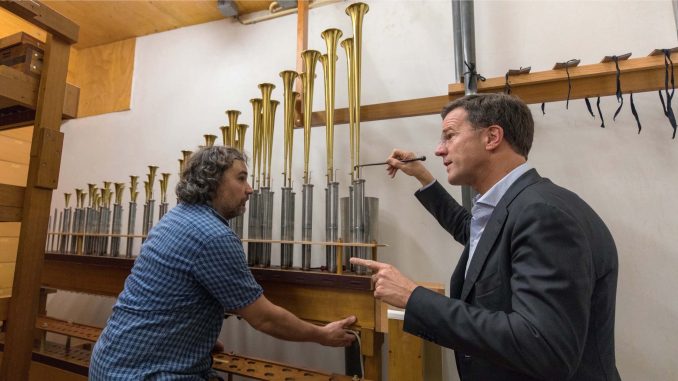 2019-02-14MuziekcentrumvandeOmroe p-MarkRutte(©JanButeijn)-29ON