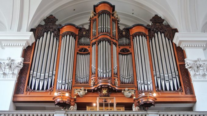 orgel mozes en aaronkerk amsterdam
