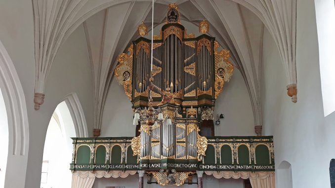 orgel loppersum