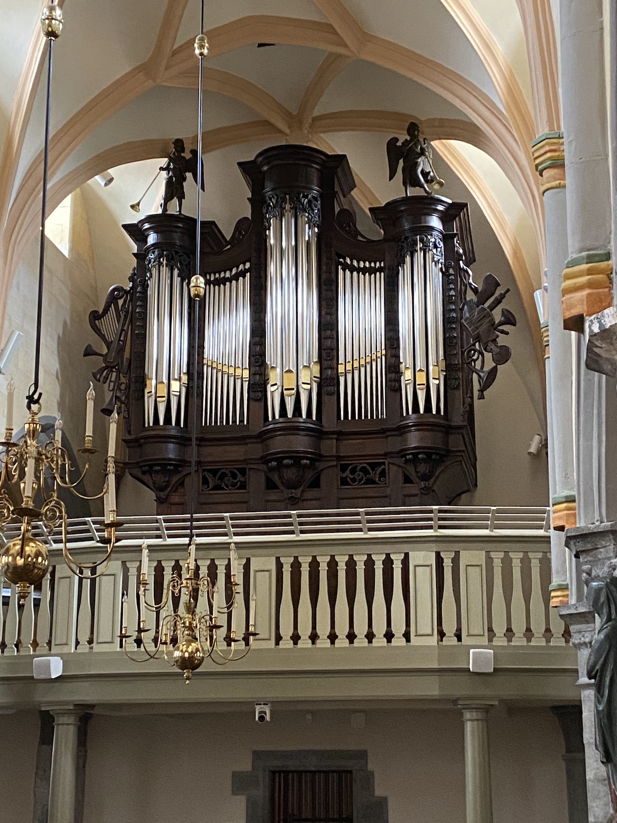 Noorbeek-Brigadakerk-orgel-front-IMG_6158