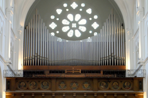 Onze-Lieve-Vrouwekerk Roosendaal hoofdorgel Onze-Lieve-Vrouwekerk Roosendaal hoofdorgel