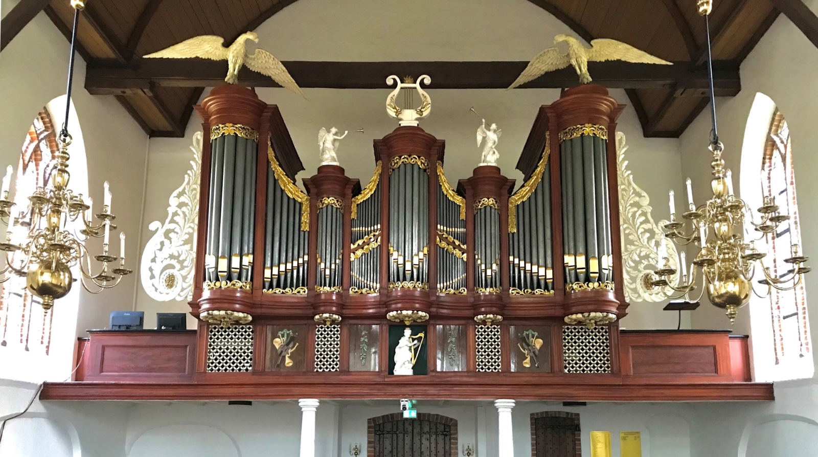Orgel Beilen Stefanuskerk, na rest.1 68×38