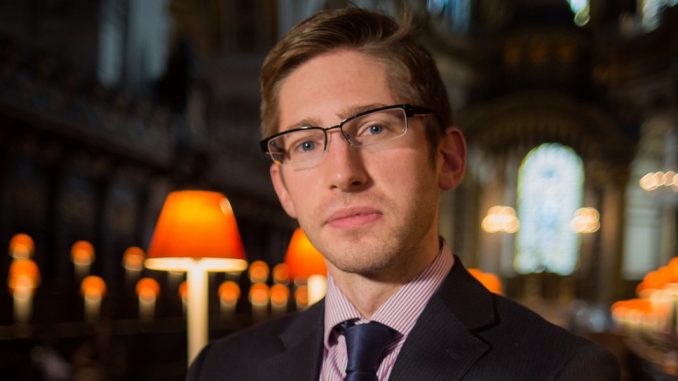 Peter Holder Organist