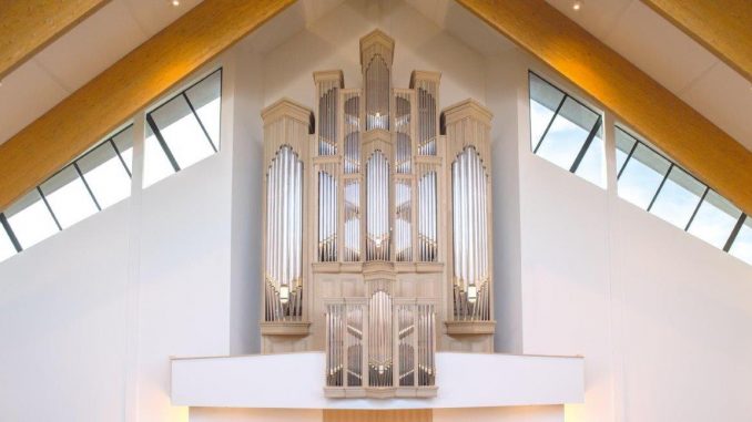 Orgel Ichthuskerk Urk