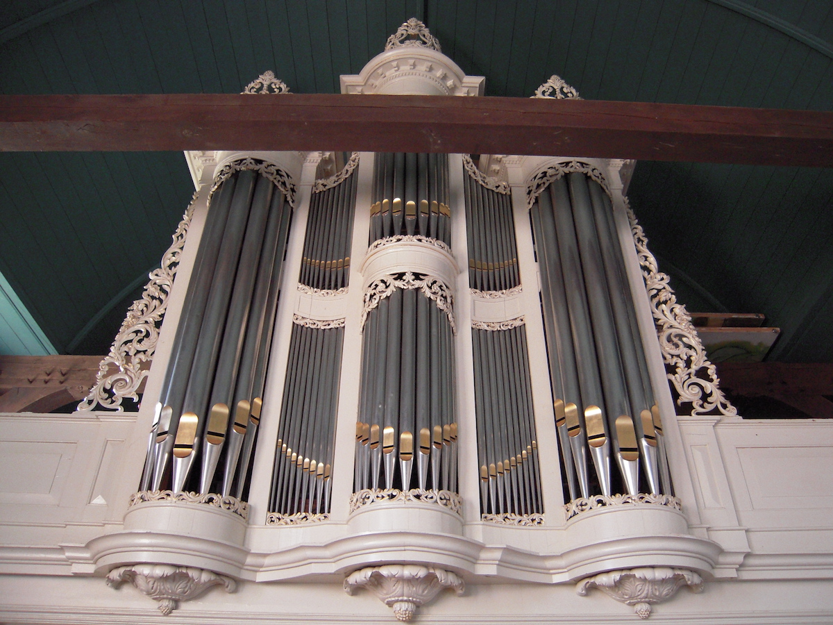 orgel deinum voor de restauratie 