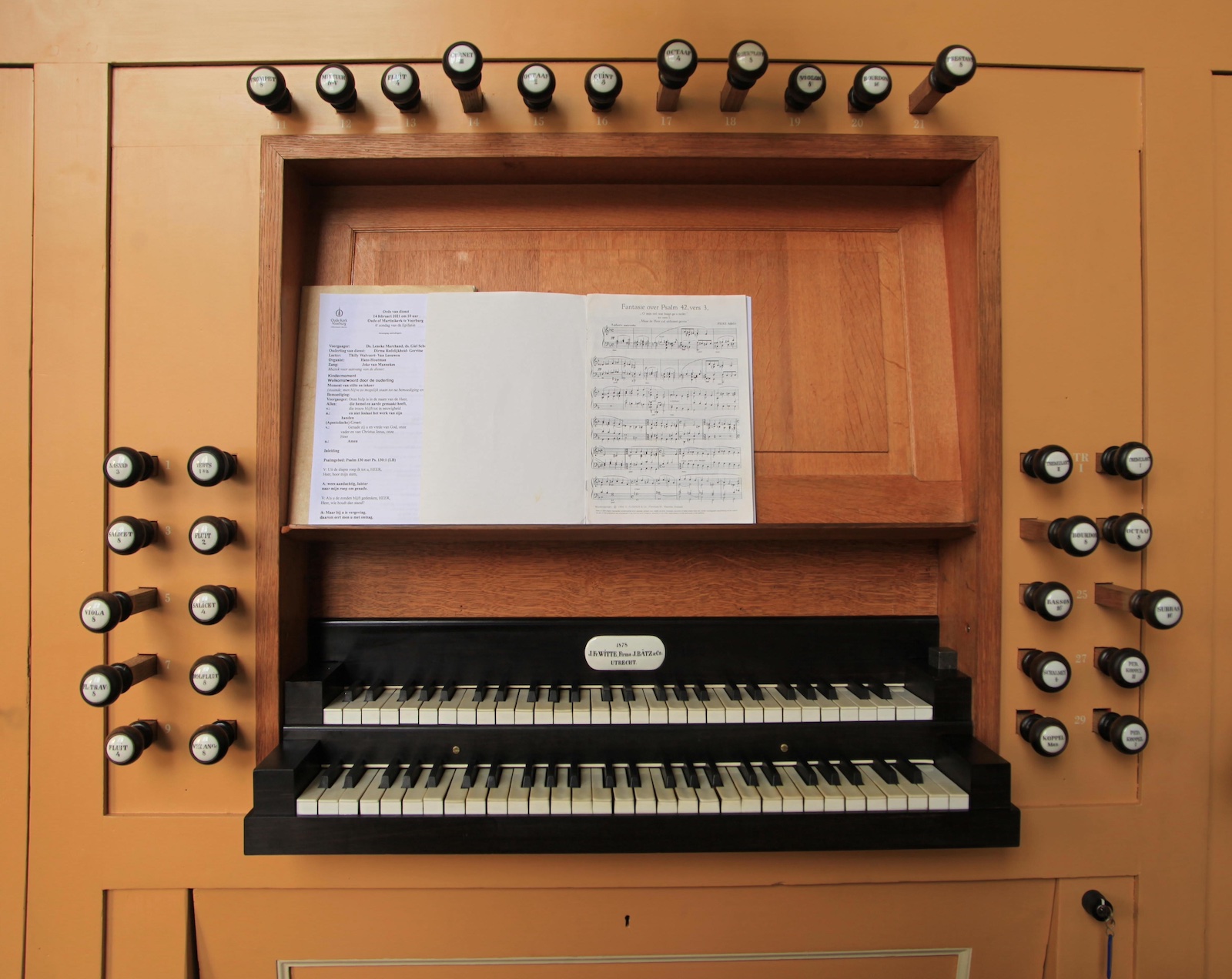 voorburg-oude-kerk-klaviatuur-IMG_0793