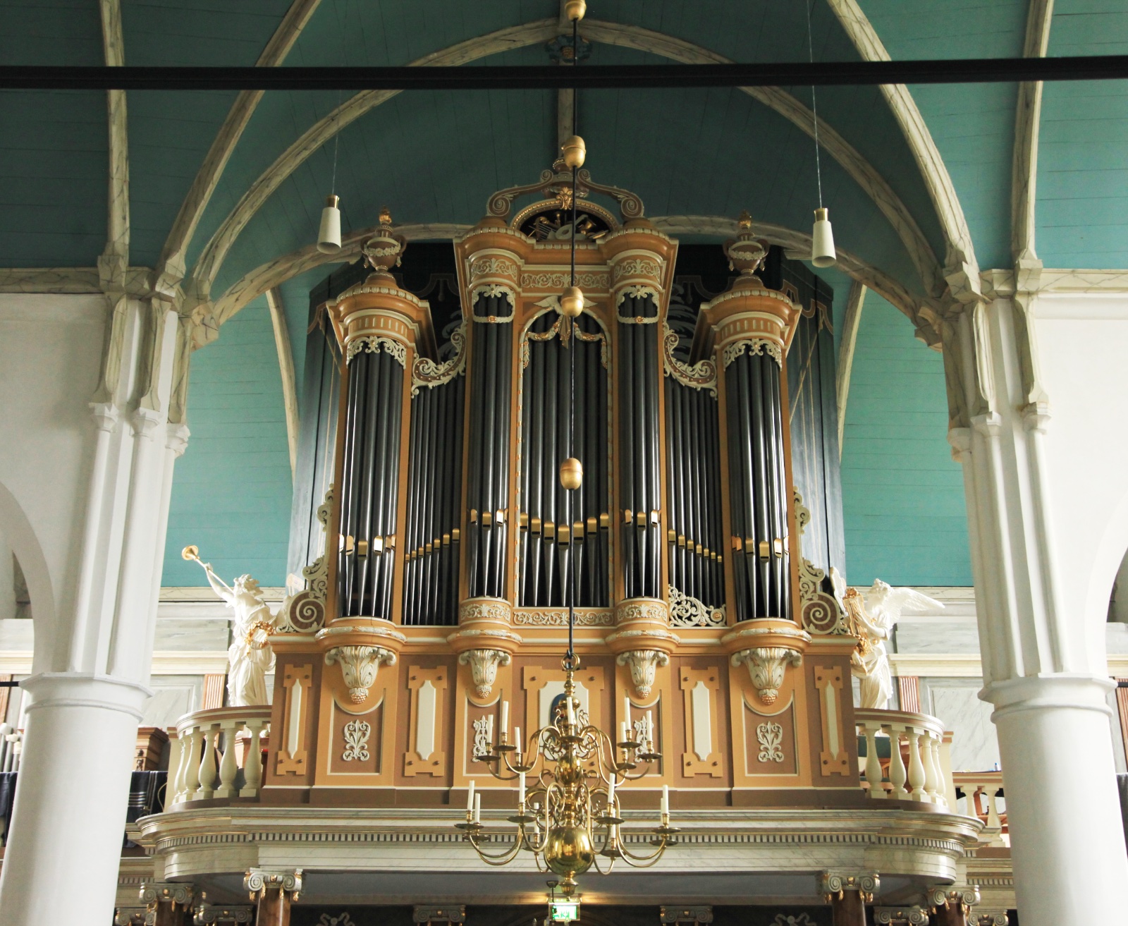 voorburg-oude-kerk-witte-orgel-IMG_0296
